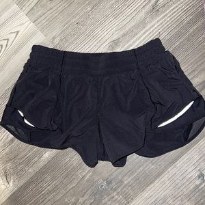 Lululemon hotty hots